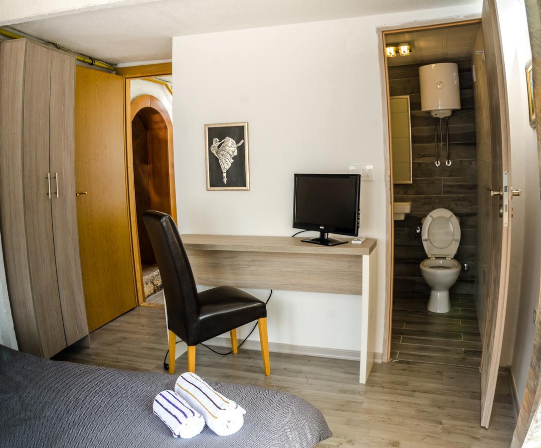 סראייבו Guesthouse Unique מראה חיצוני תמונה