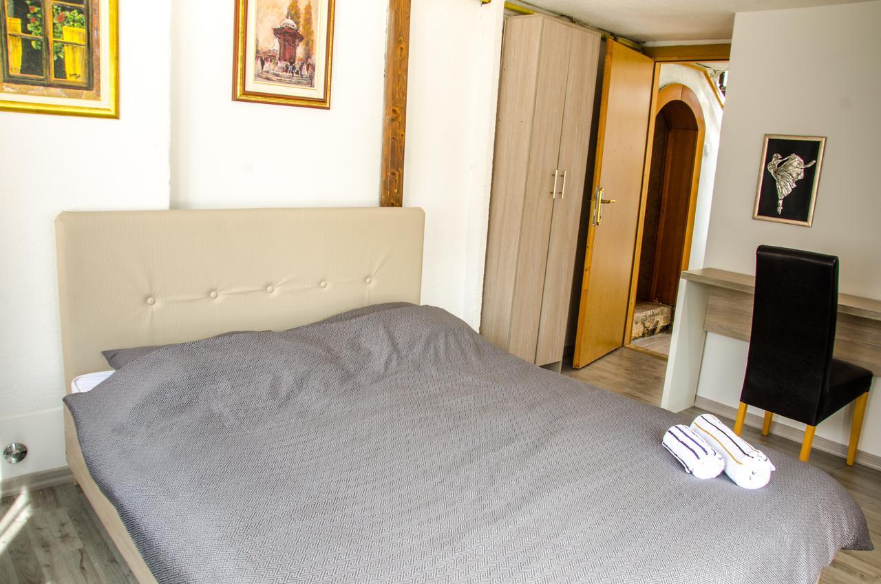 סראייבו Guesthouse Unique מראה חיצוני תמונה