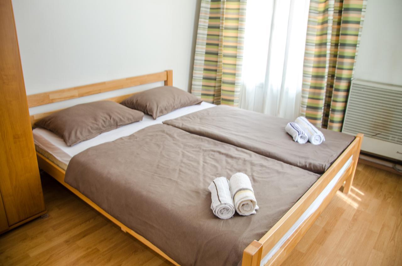 סראייבו Guesthouse Unique מראה חיצוני תמונה