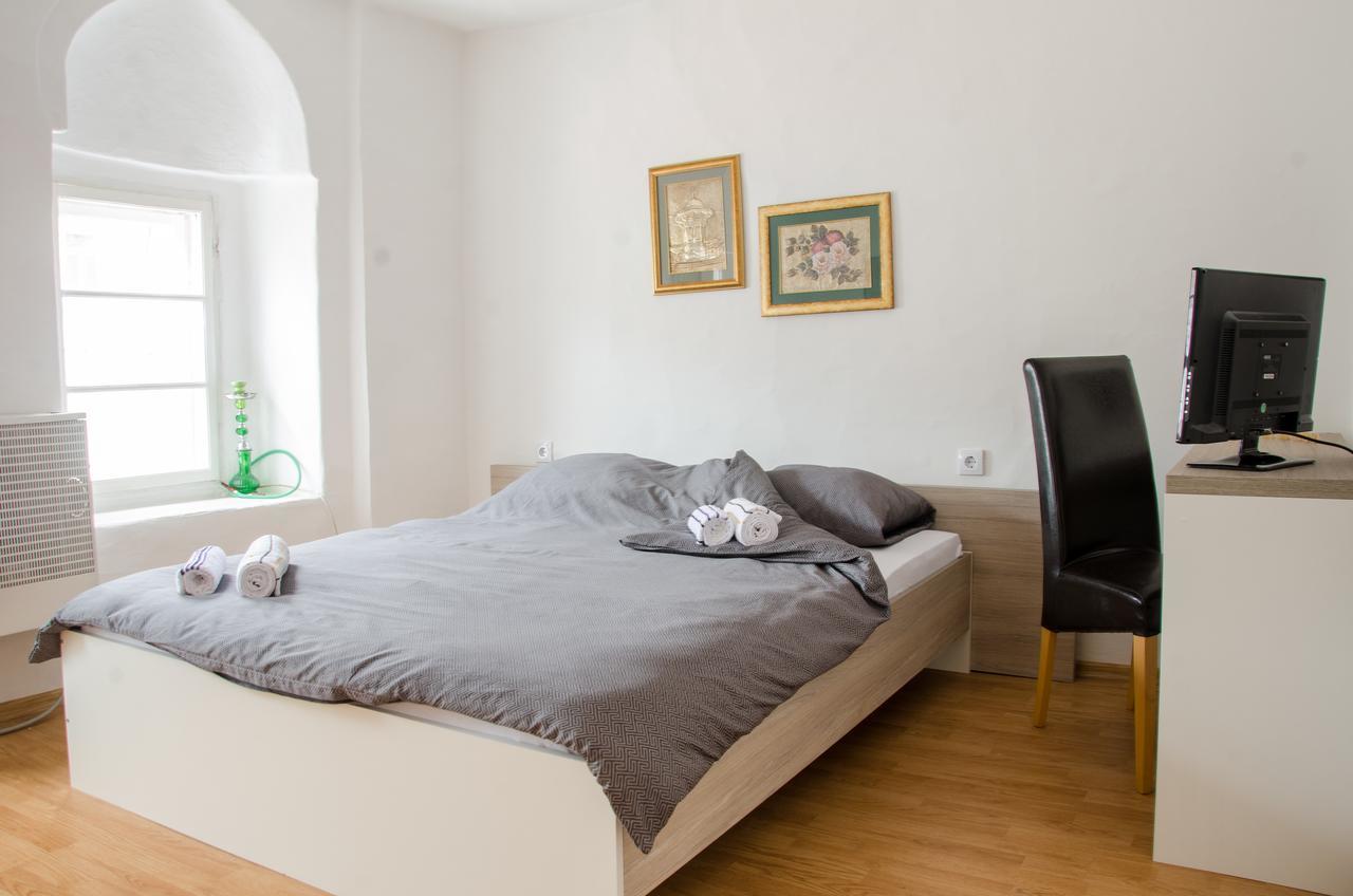 סראייבו Guesthouse Unique מראה חיצוני תמונה